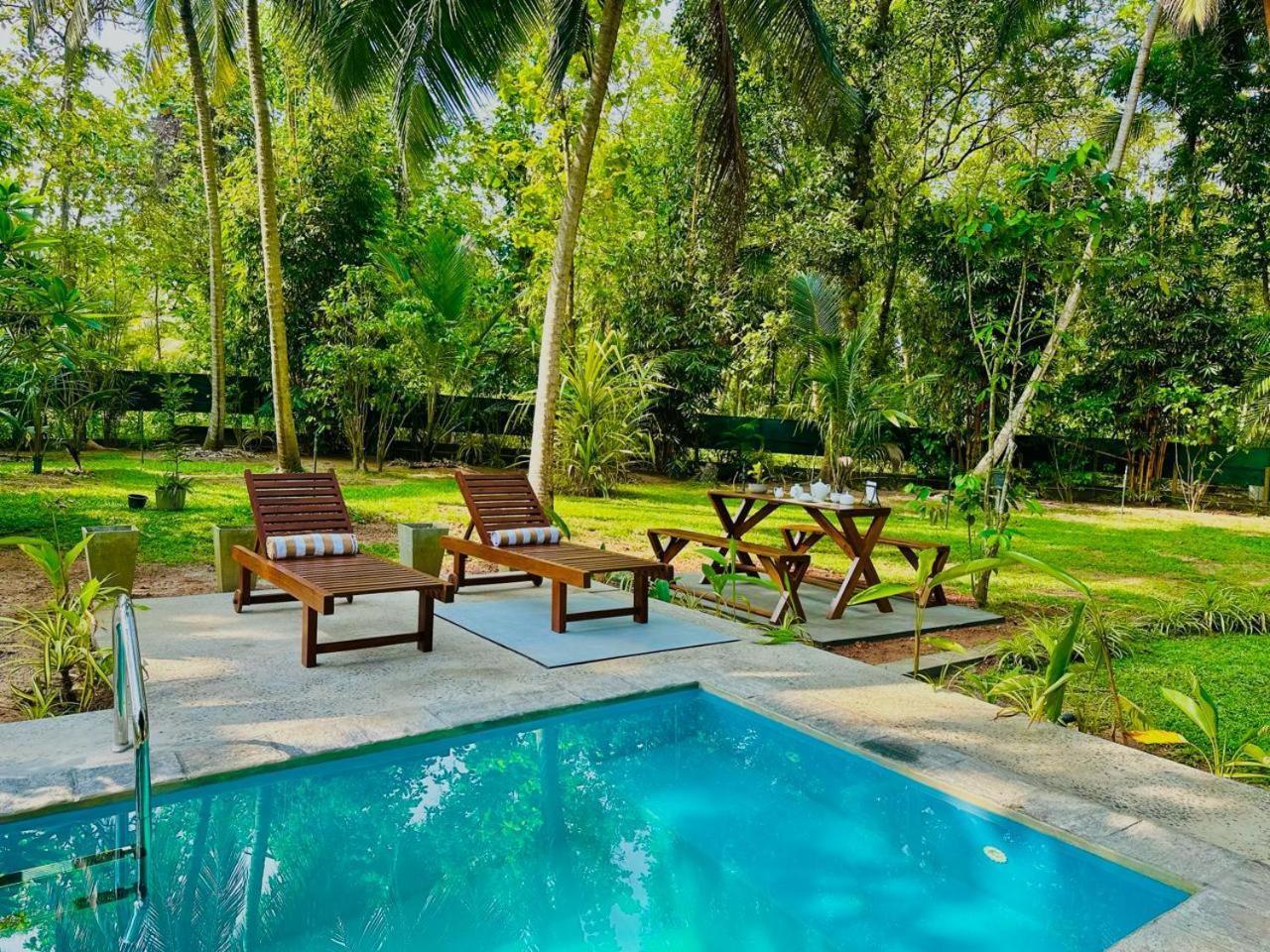 Elegant Hamlets Home Stay ชิลอว์ ภายนอก รูปภาพ