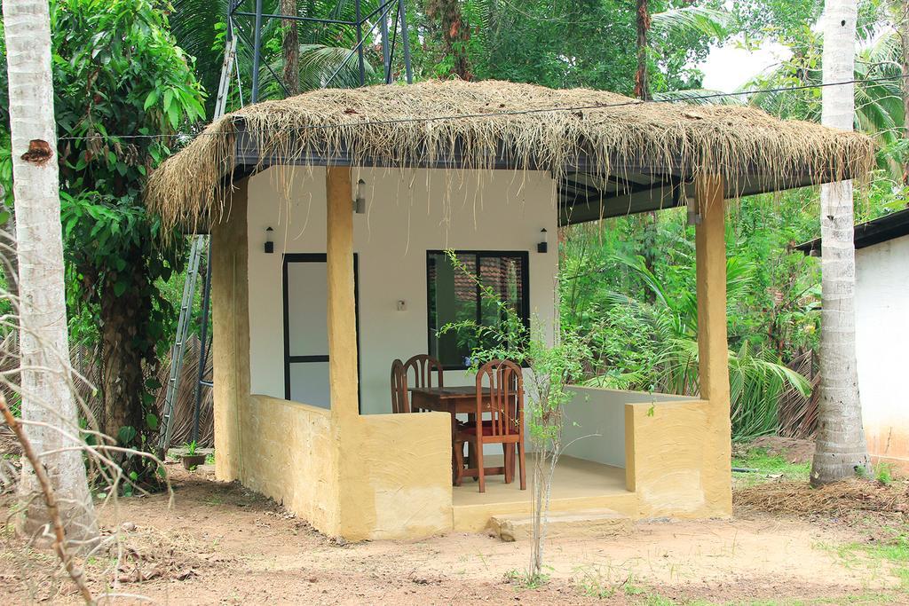 Elegant Hamlets Home Stay ชิลอว์ ภายนอก รูปภาพ