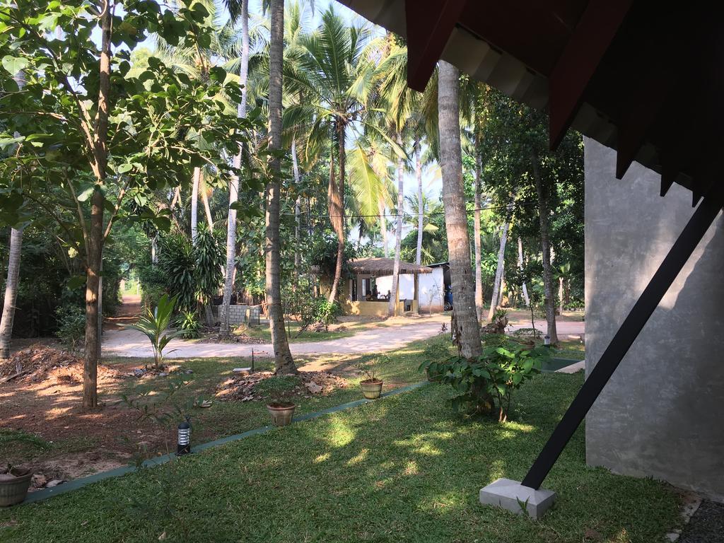 Elegant Hamlets Home Stay ชิลอว์ ภายนอก รูปภาพ
